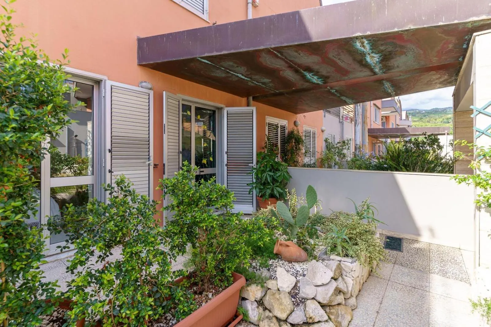 La Casa Di Sara Villa Mascali 0*,